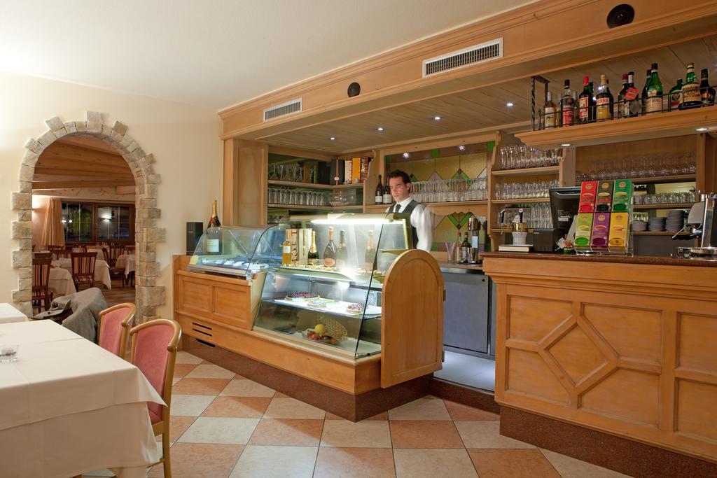 Hotel Angelica リヴィーニョ エクステリア 写真