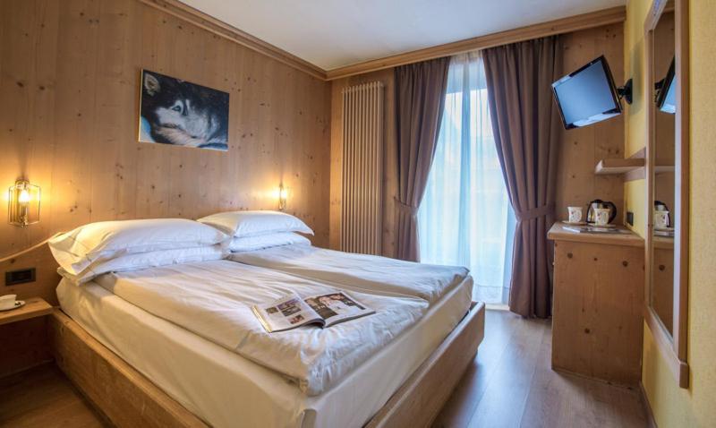 Hotel Angelica リヴィーニョ エクステリア 写真